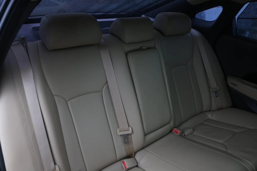 2013 Hyundai Azera - Image 14 of 21