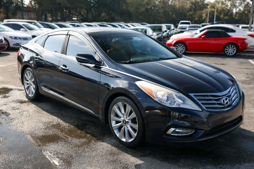 2013 Hyundai Azera - Image 15 of 21