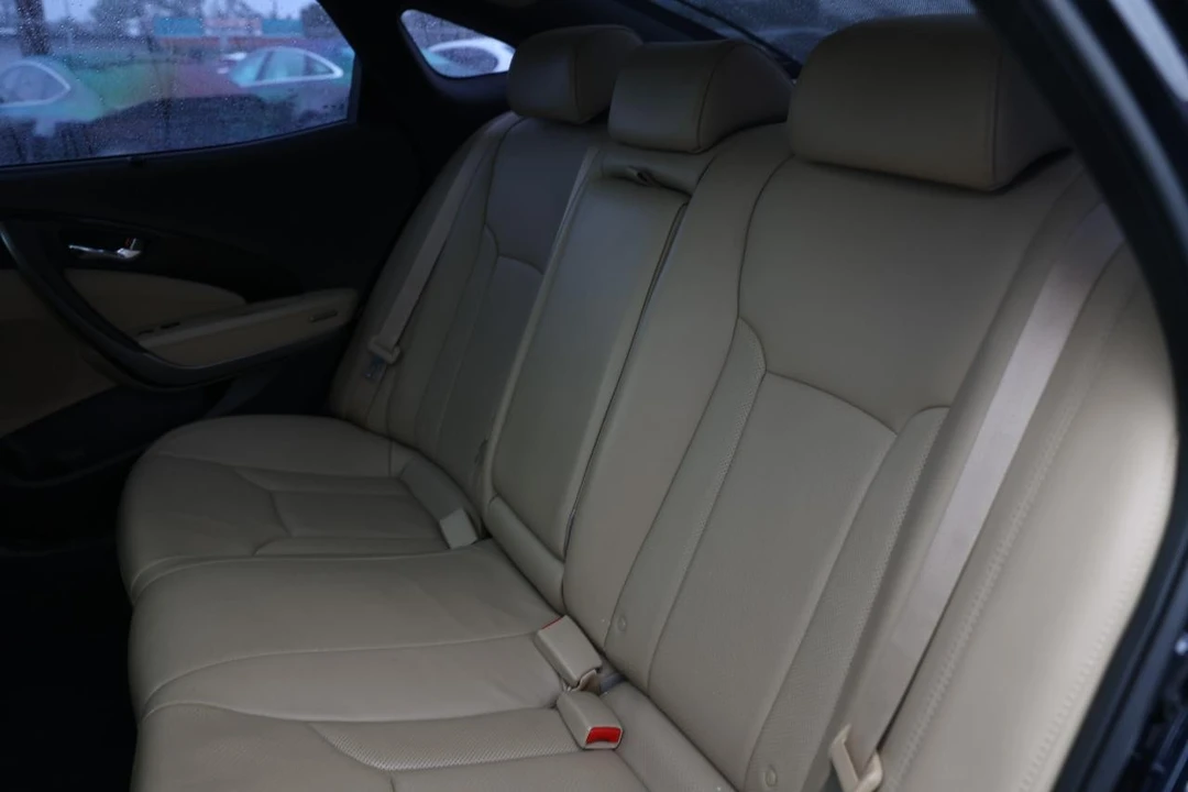 2013 Hyundai Azera - Image 10 of 21