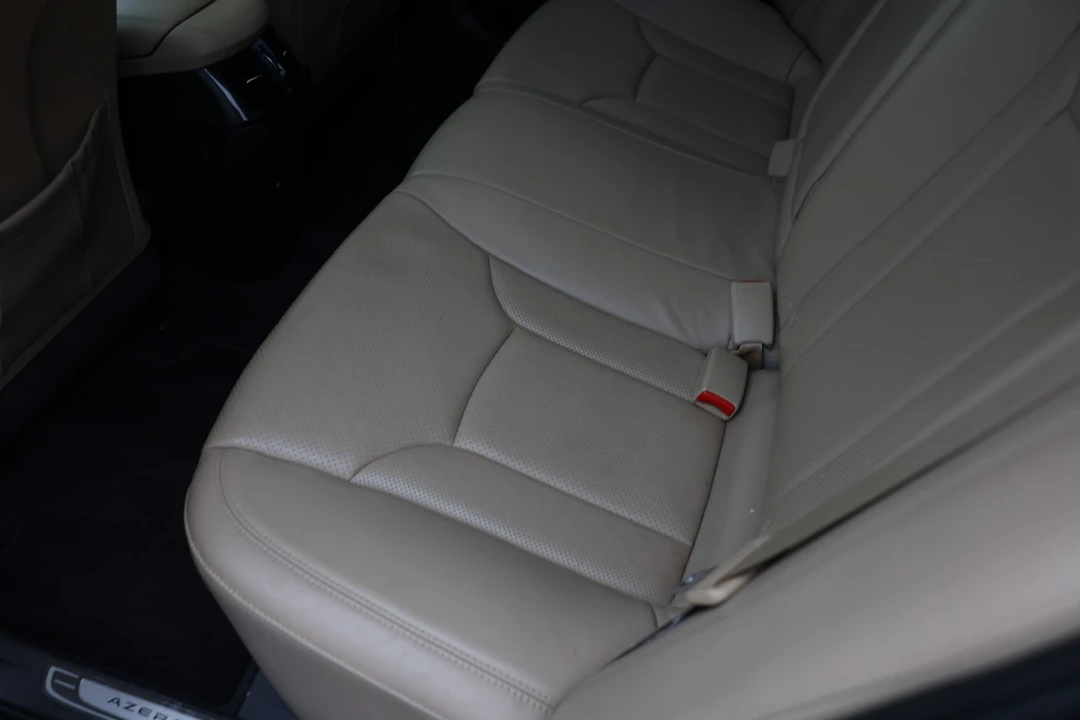 2013 Hyundai Azera - Image 8 of 12