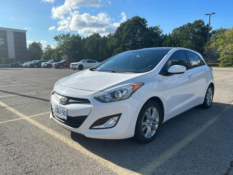 2013 Hyundai Elantra - Image 6 of 11