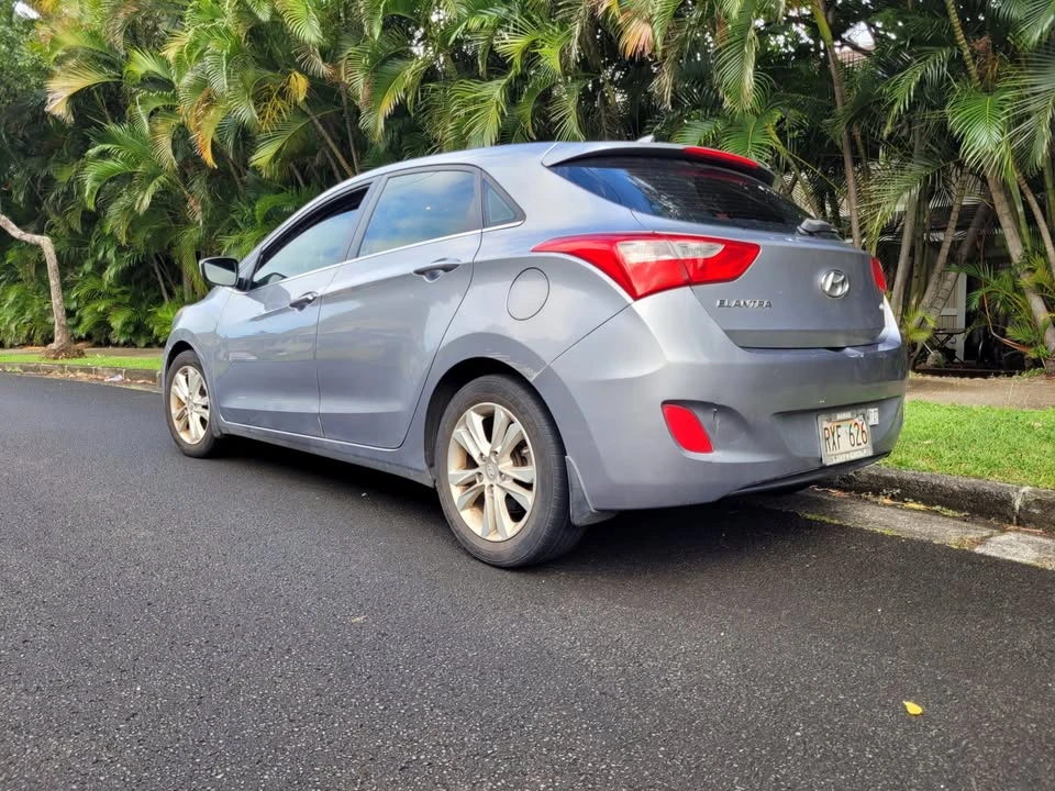 2013 Hyundai Elantra - Image 3 of 6