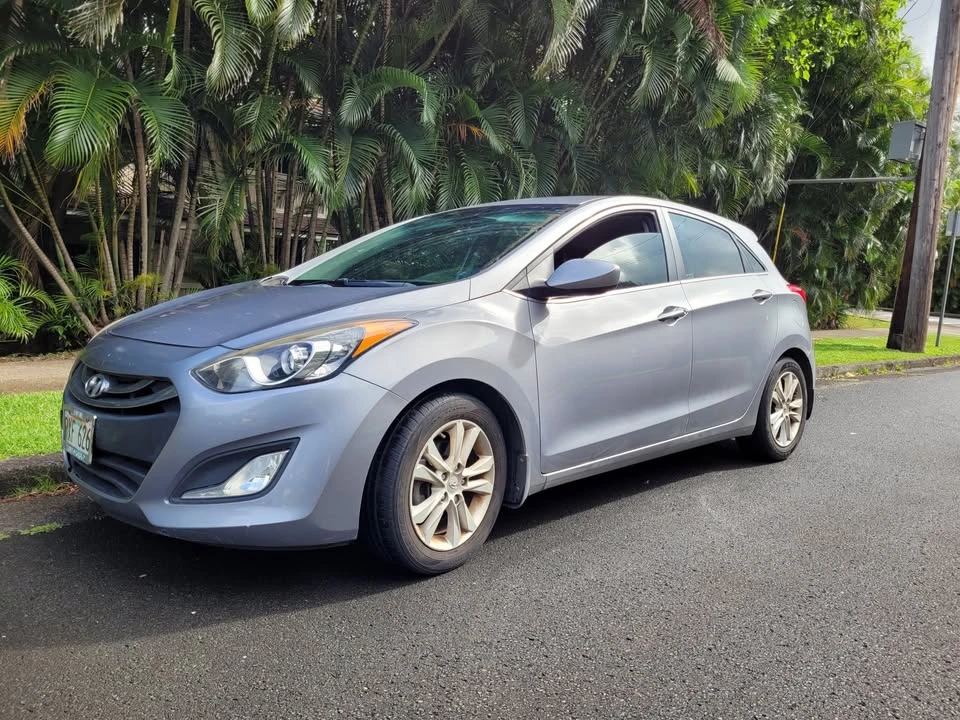 2013 Hyundai Elantra - Image 2 of 6