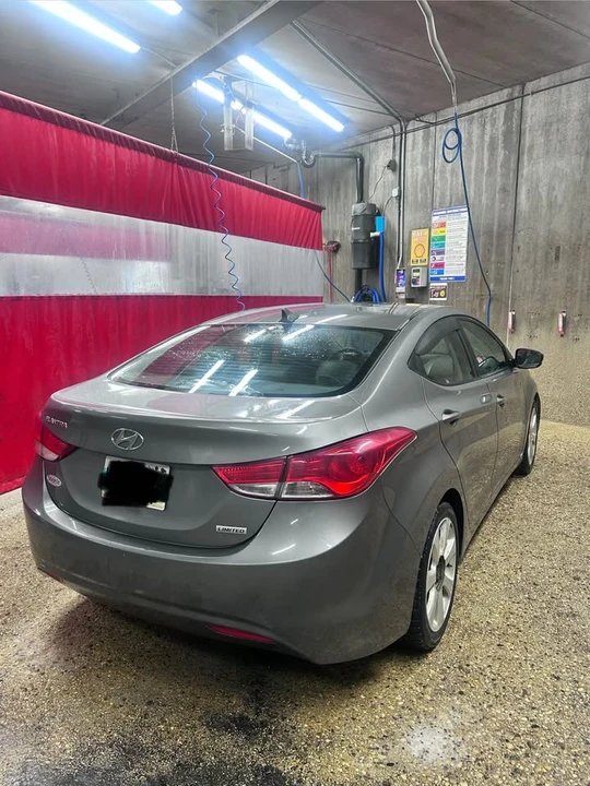 2013 Hyundai Elantra - Image 3 of 12