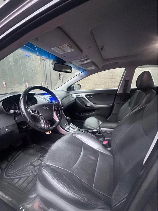 2013 Hyundai Elantra - Image 7 of 12