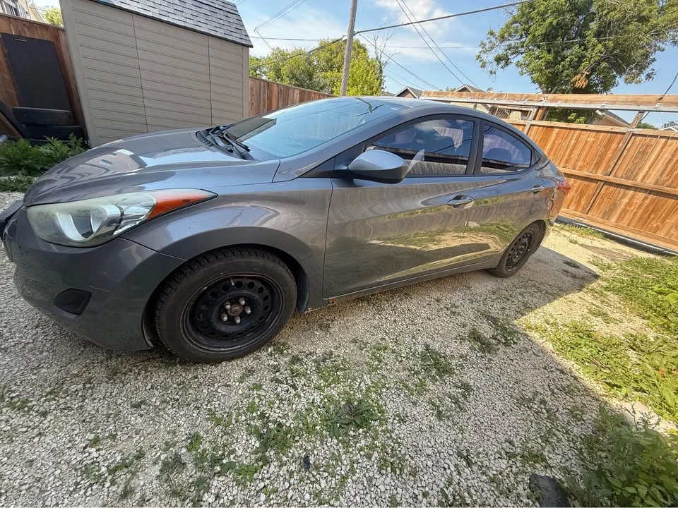 2013 Hyundai Elantra - Image 4 of 7