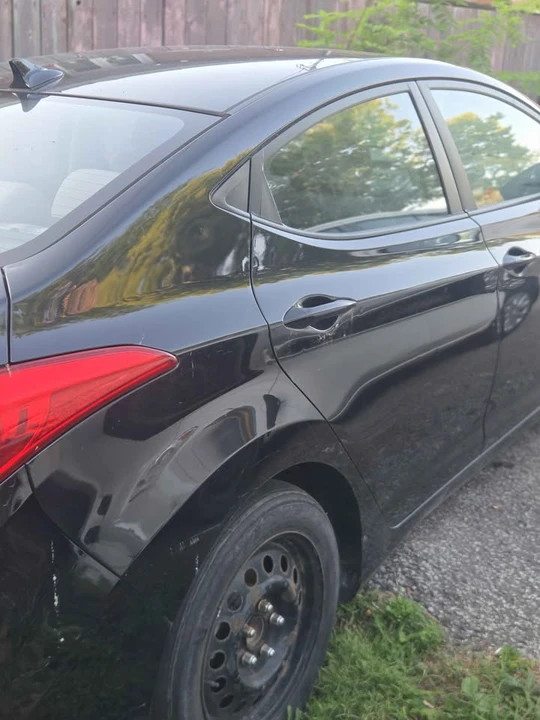 2013 Hyundai Elantra - Image 5 of 10