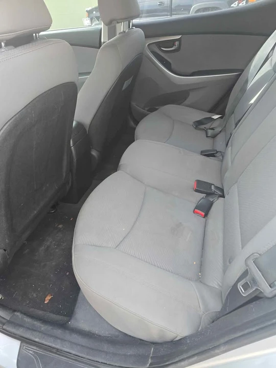 2013 Hyundai Elantra - Image 2 of 9