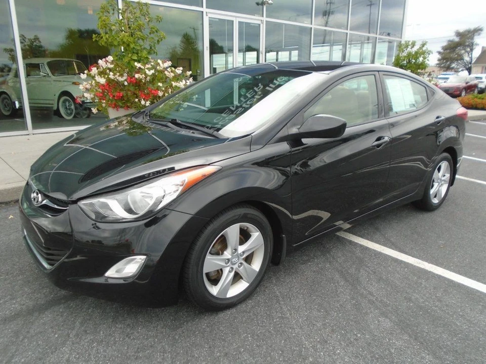 2013 Hyundai Elantra - Image 8 of 12