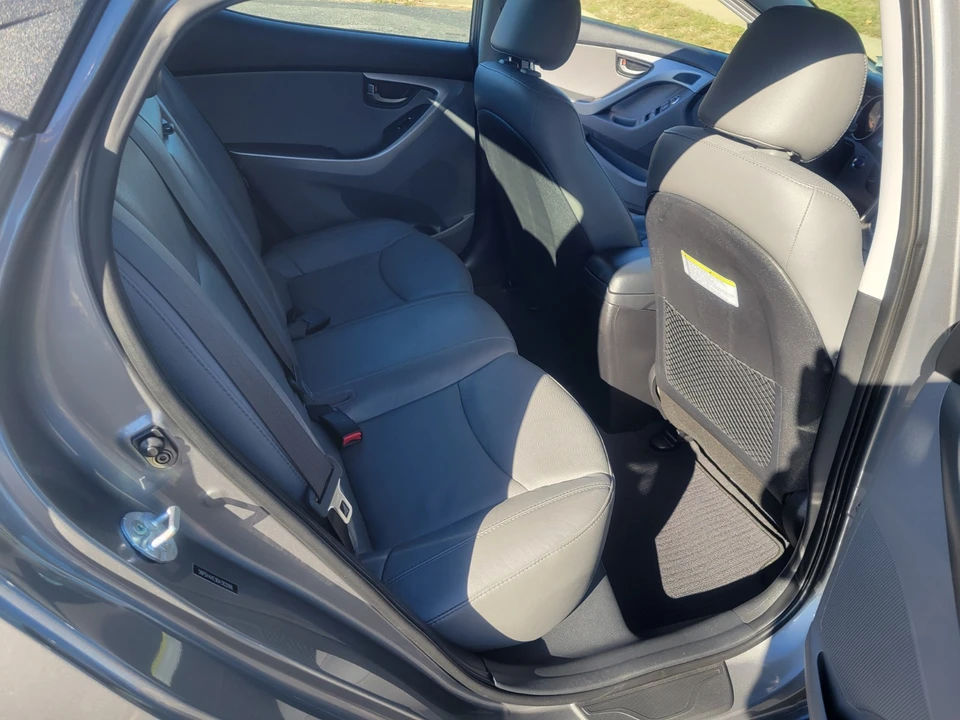 2013 Hyundai Elantra - Image 7 of 13