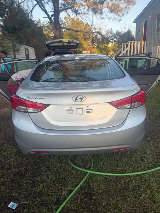 2013 Hyundai Elantra - Image 5 of 5