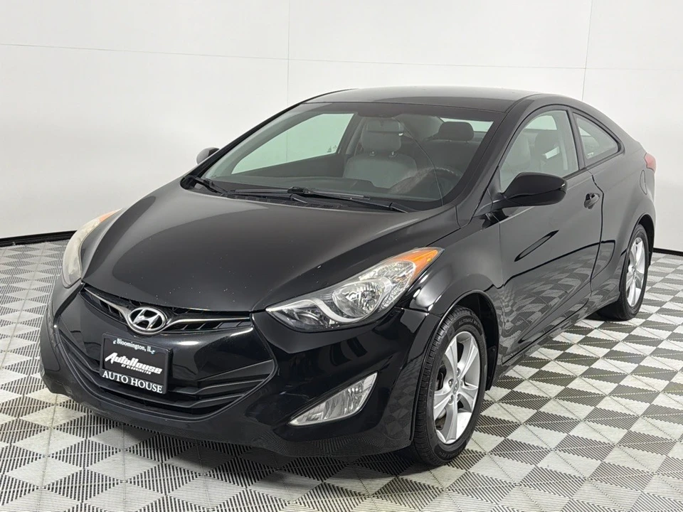 2013 Hyundai Elantra - Image 9 of 21