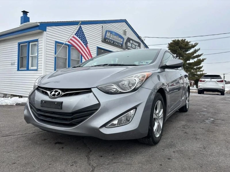 2013 Hyundai Elantra - Image 9 of 12