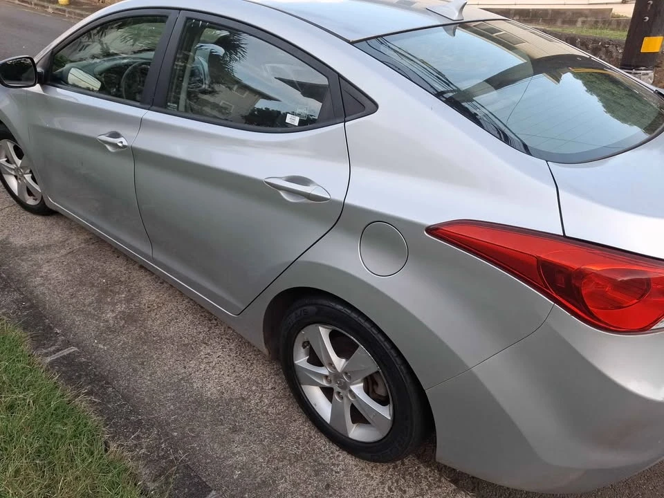 2013 Hyundai Elantra - Image 2 of 7