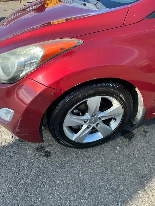 2013 Hyundai Elantra - Image 4 of 6