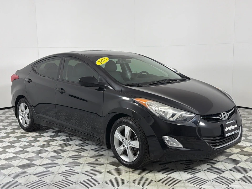 2013 Hyundai Elantra - Image 3 of 12