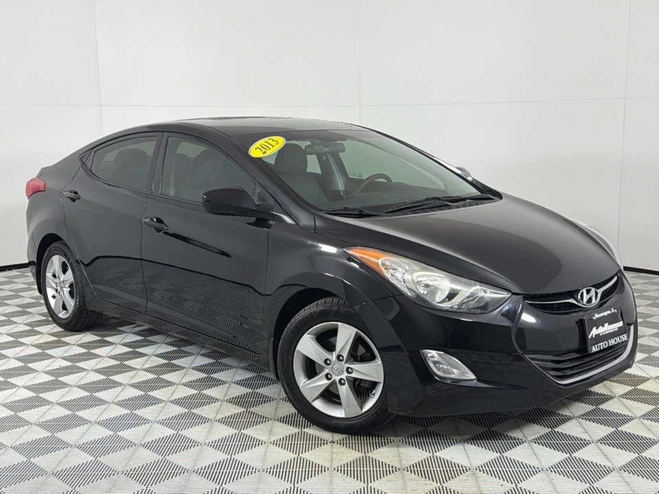 2013 Hyundai Elantra - Image 2 of 12