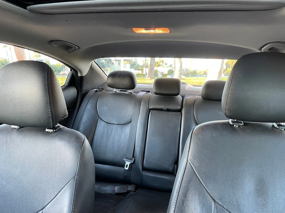 2013 Hyundai Elantra - Image 15 of 20
