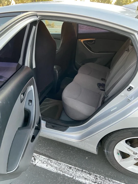 2013 Hyundai Elantra - Image 11 of 15
