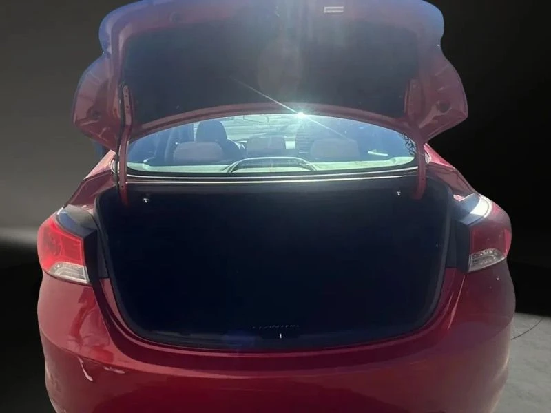 2013 Hyundai Elantra - Image 9 of 12