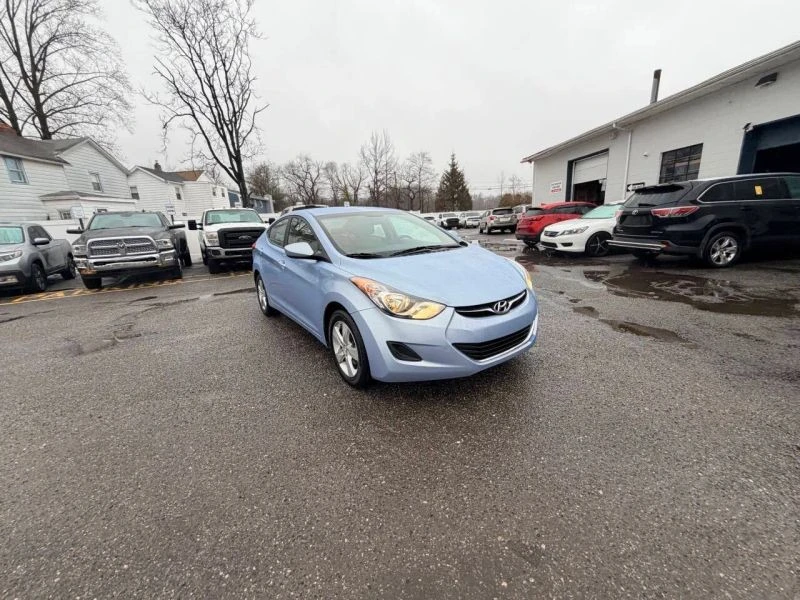 2013 Hyundai Elantra - Image 6 of 12