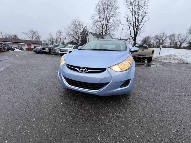 2013 Hyundai Elantra - Image 2 of 12