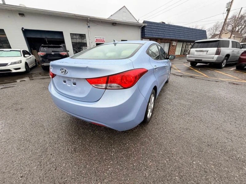 2013 Hyundai Elantra - Image 12 of 12