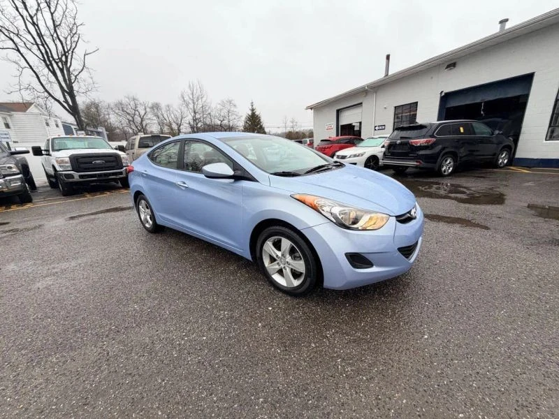 2013 Hyundai Elantra - Image 4 of 12