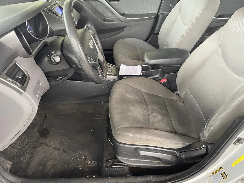 2013 Hyundai Elantra - Image 21 of 21