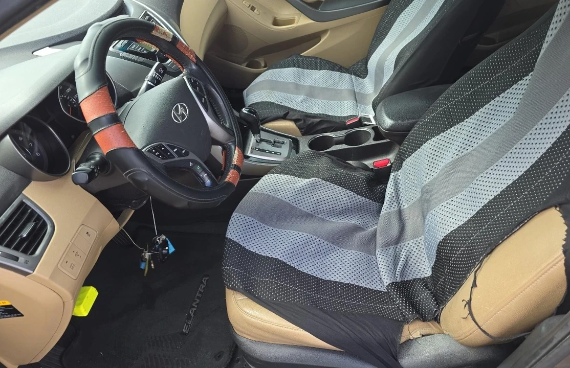 2013 Hyundai Elantra - Image 7 of 11