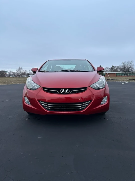 2013 Hyundai Elantra - Image 2 of 13