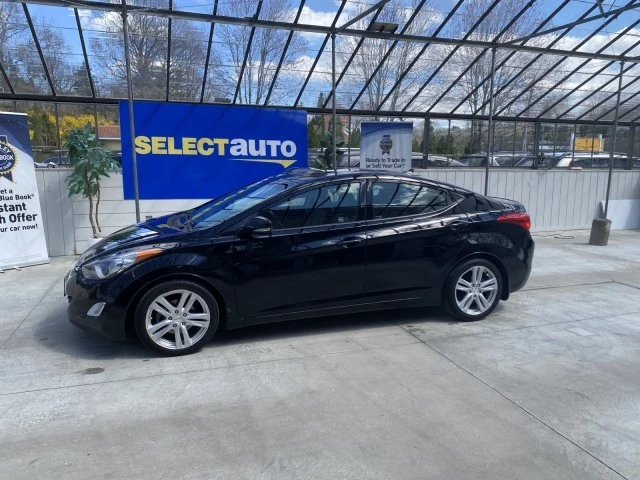 2013 Hyundai Elantra - Image 10 of 31