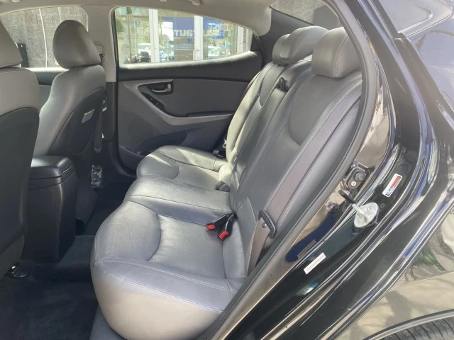 2013 Hyundai Elantra - Image 27 of 31