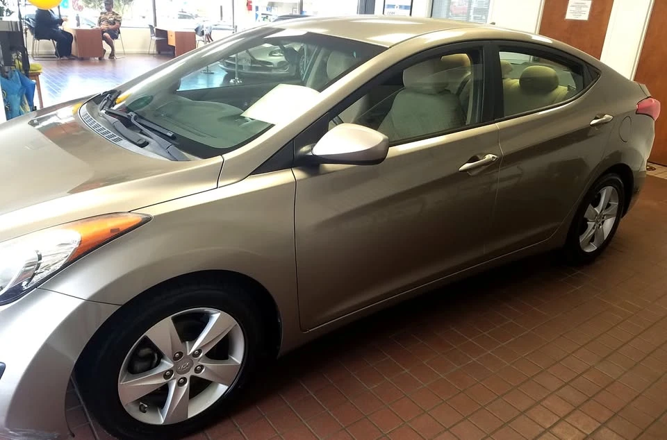 2013 Hyundai Elantra - Image 5 of 10