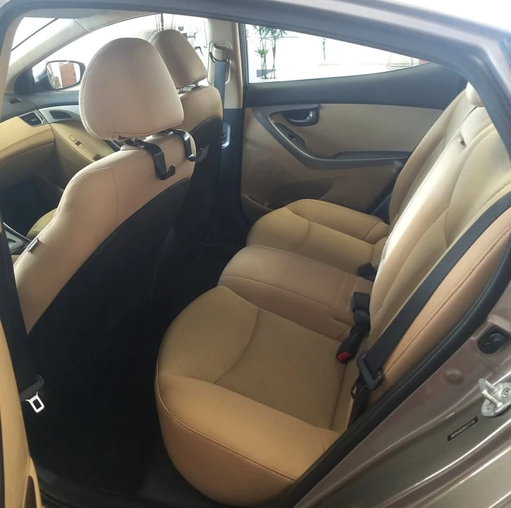 2013 Hyundai Elantra - Image 8 of 10