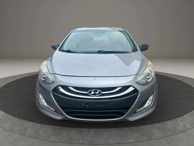 2013 Hyundai Elantra - Image 2 of 12