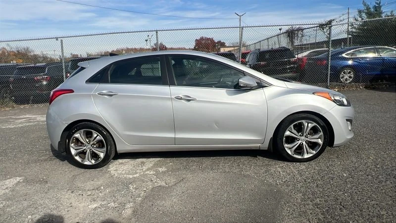 2013 Hyundai Elantra - Image 4 of 12