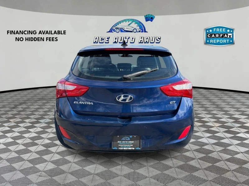 2013 Hyundai Elantra - Image 6 of 12