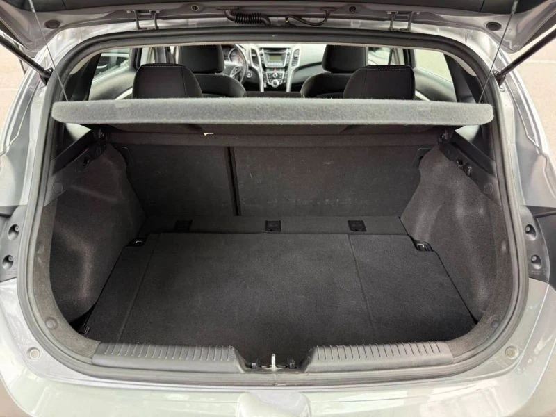 2013 Hyundai Elantra - Image 12 of 12