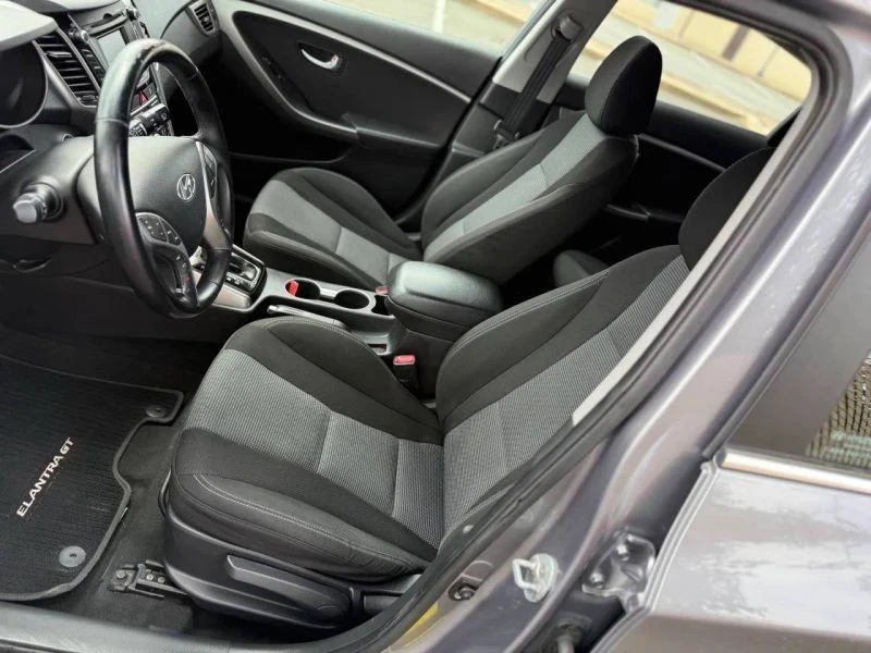 2013 Hyundai Elantra - Image 9 of 12