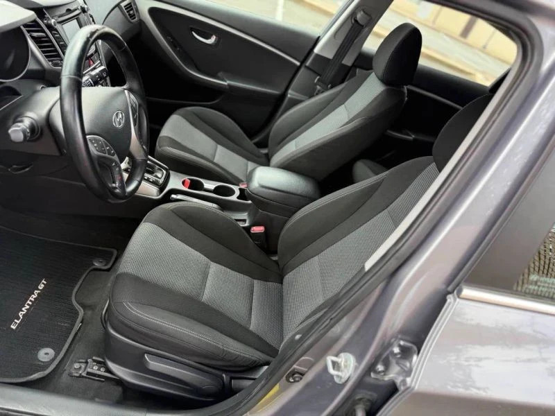 2013 Hyundai Elantra - Image 9 of 12