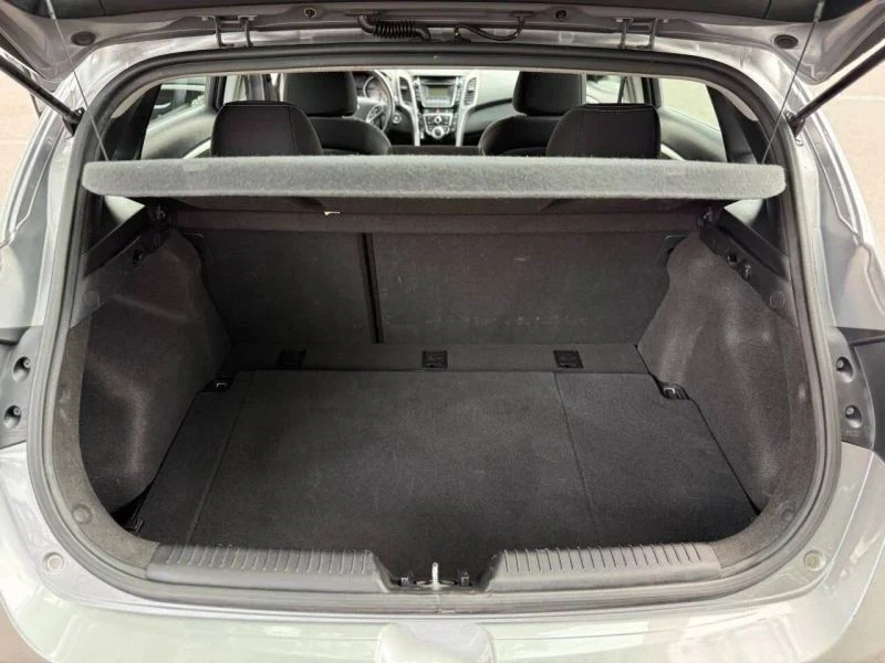 2013 Hyundai Elantra - Image 12 of 12