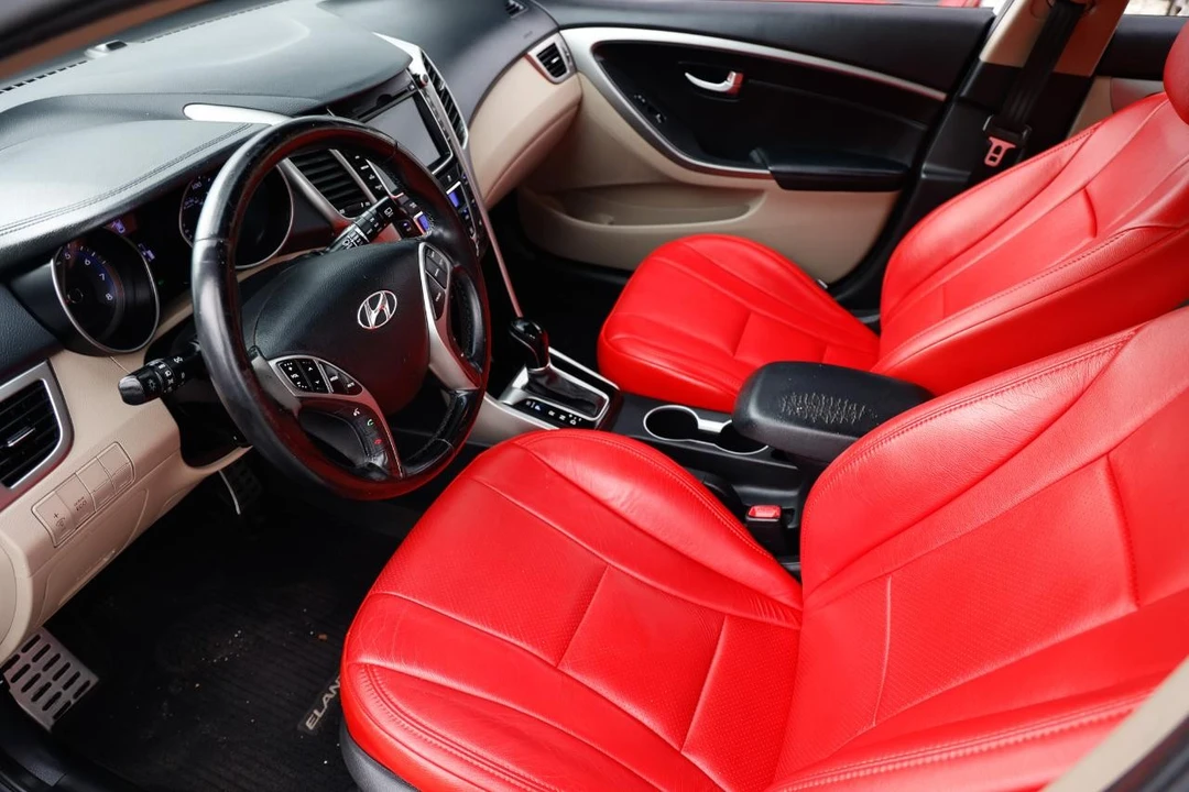2013 Hyundai Elantra - Image 4 of 21