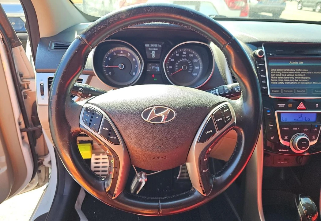 2013 Hyundai Elantra - Image 12 of 12