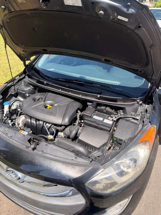 2013 Hyundai Elantra - Image 9 of 9