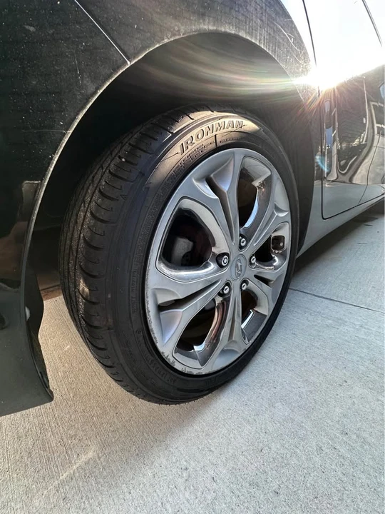 2013 Hyundai Elantra - Image 14 of 16