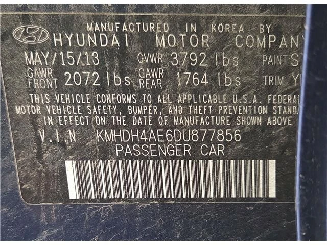 2013 Hyundai Elantra - Image 10 of 11