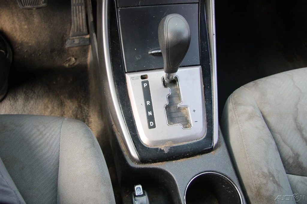 2013 Hyundai Elantra - Image 18 of 21