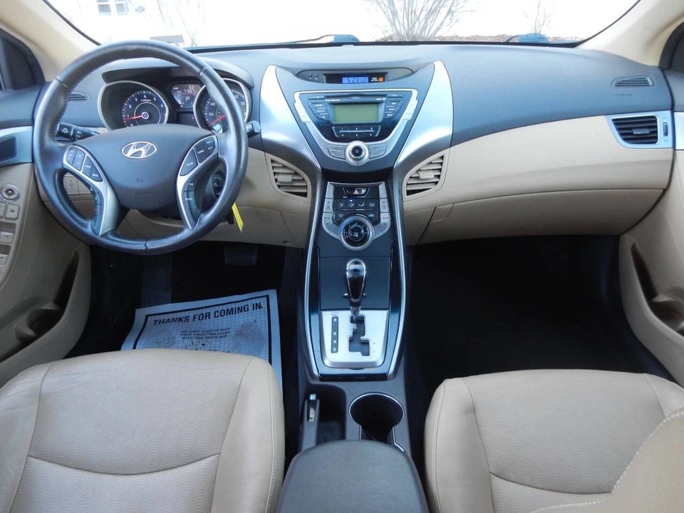 2013 Hyundai Elantra - Image 2 of 12