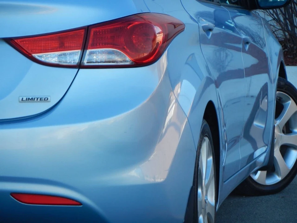 2013 Hyundai Elantra - Image 17 of 21